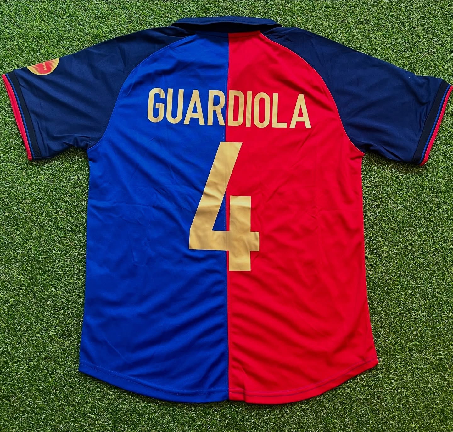 FC Barcelona 1999/2000 Home Jersey