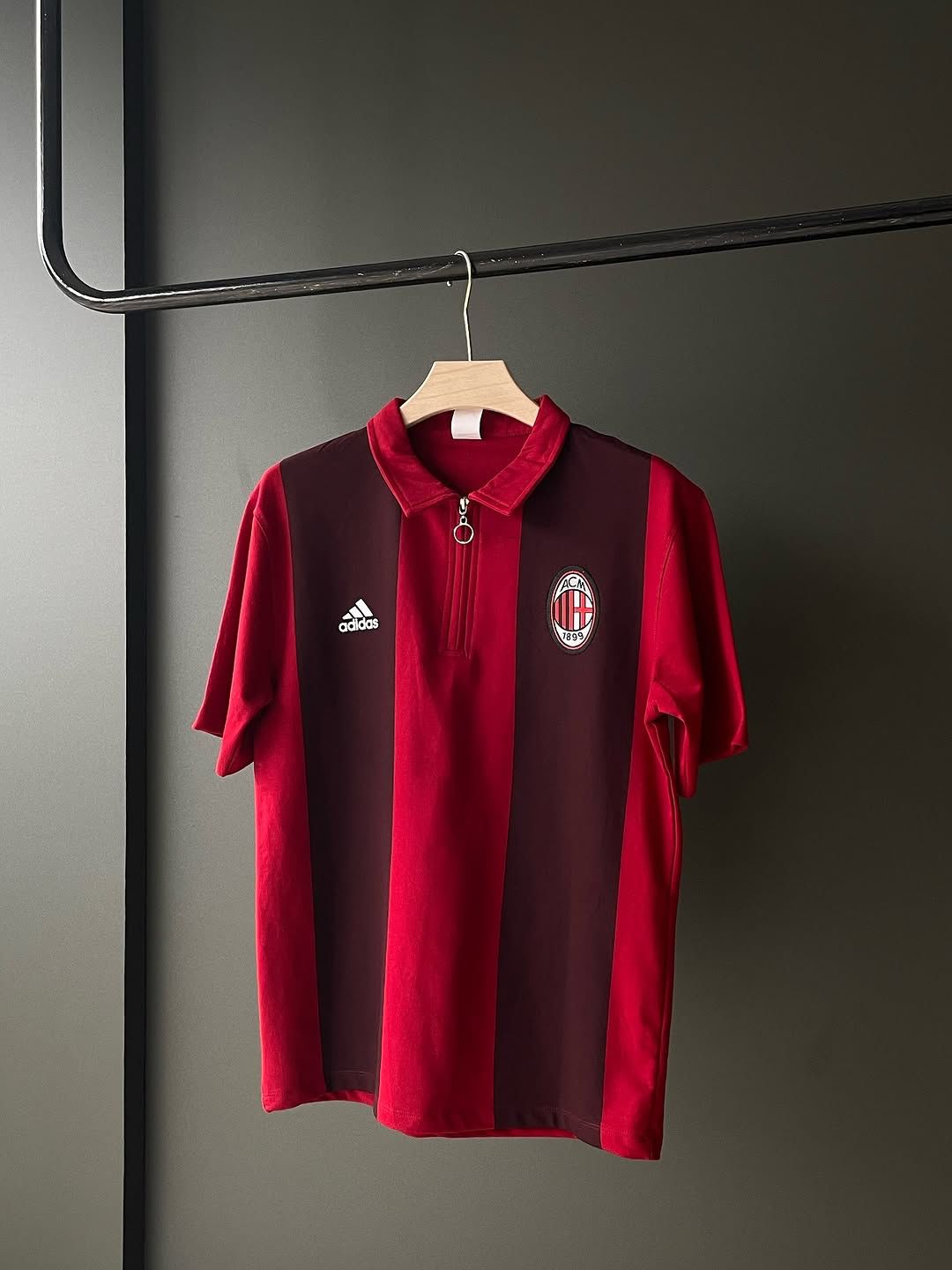 AC Milan Zipper T-Shirt