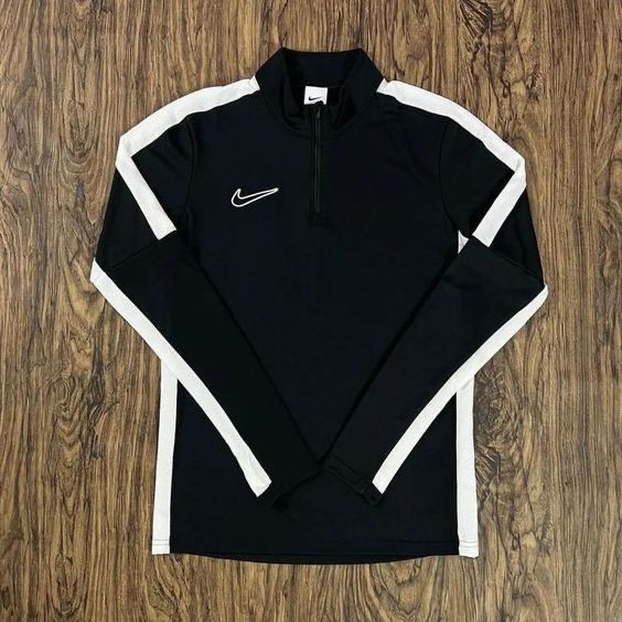 Men’s Black & White Performance Quarter-Zip Training Top