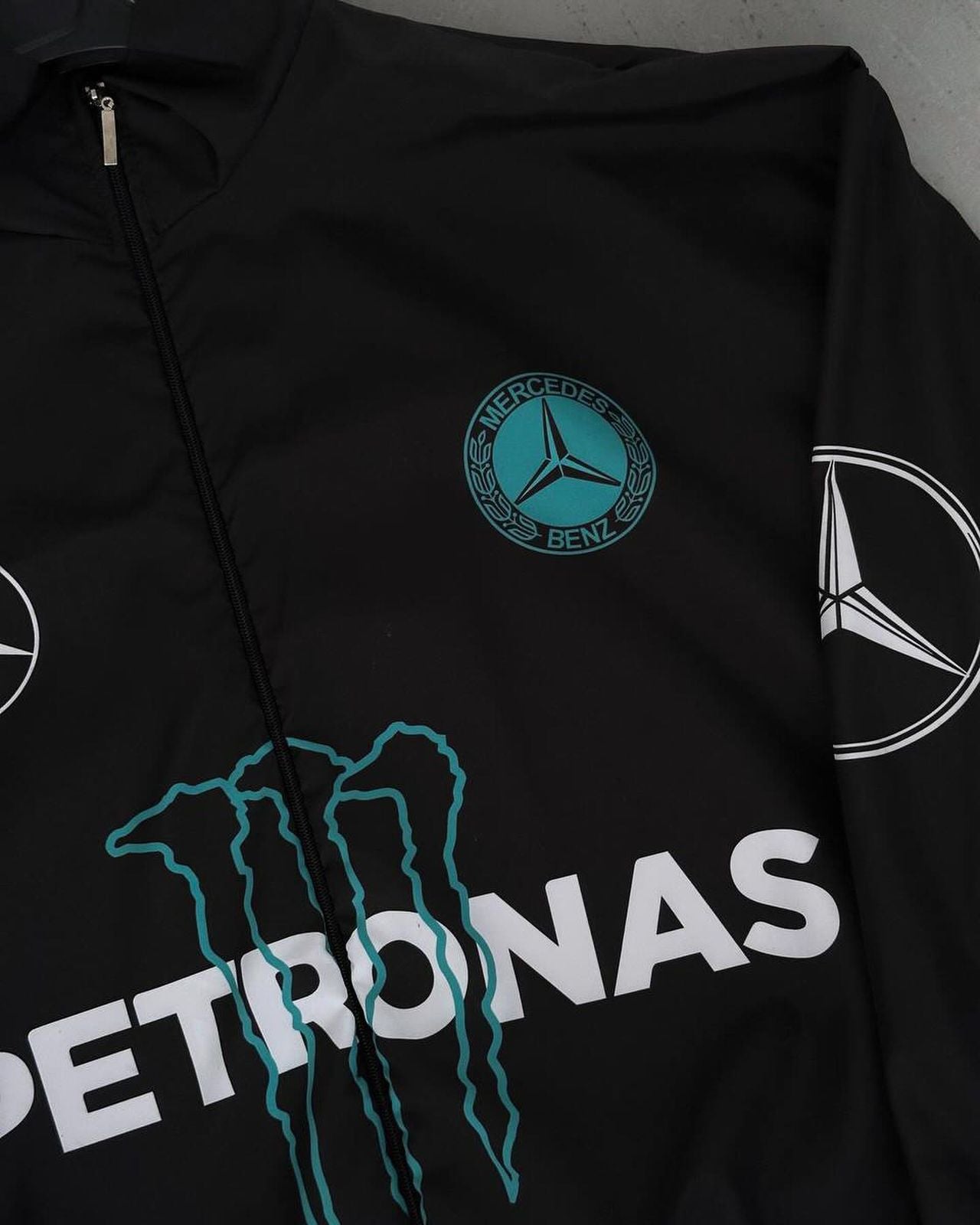 Mercedes-AMG F1 PETRONAS JACKET BLACK